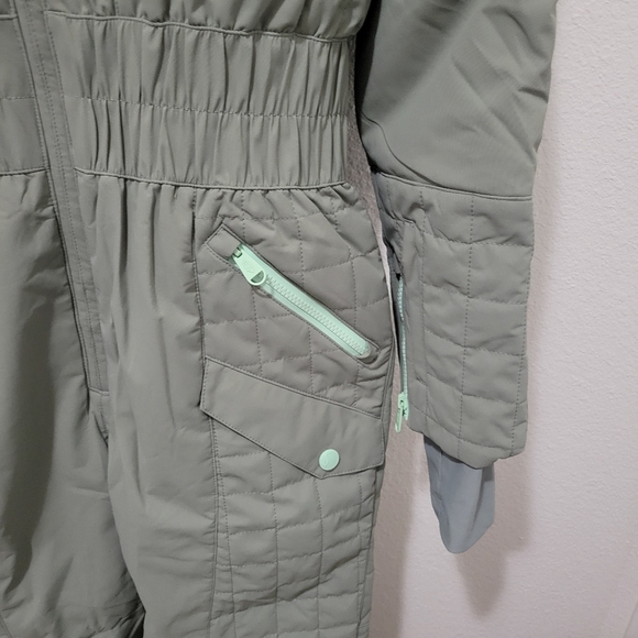 FREE PEOPLE Water Reactive All Prepped Ski Suit - Picture 4 of 13